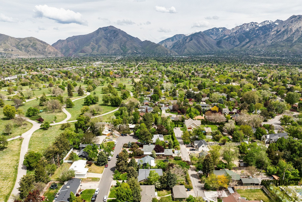 1580 EVERGREEN LN Millcreek, UT 84106
