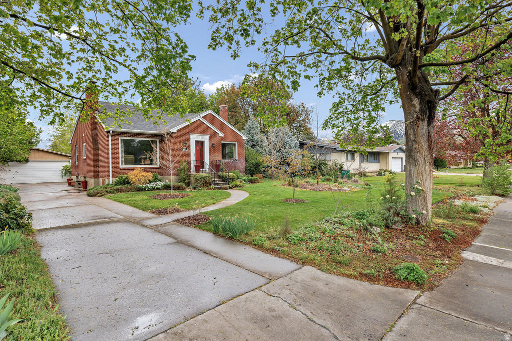 445 E 500 S River Heights, UT 84321