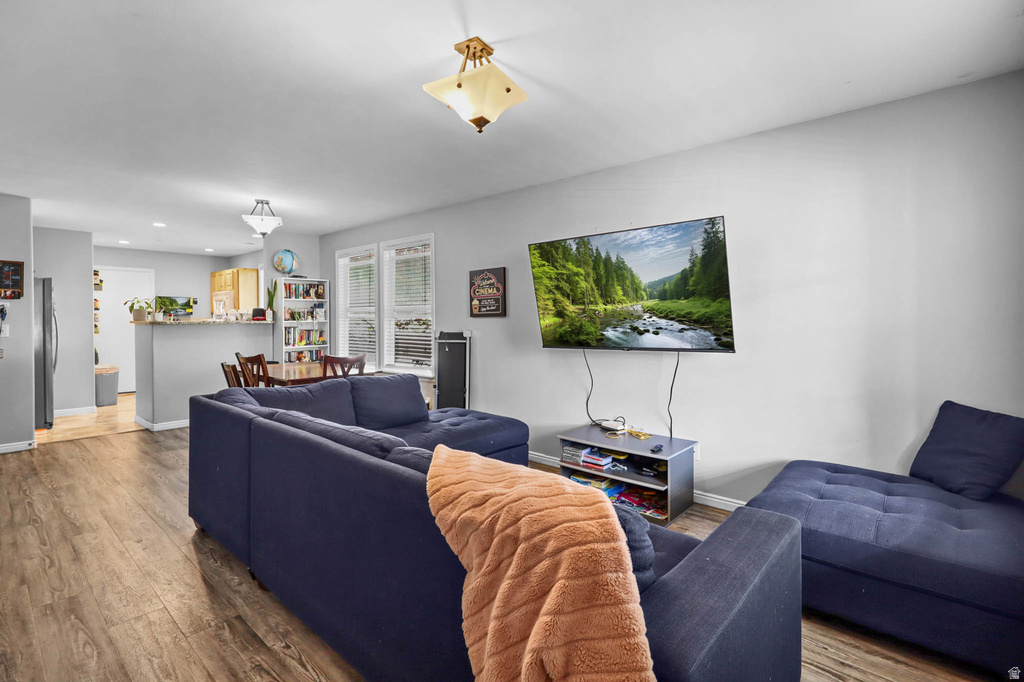 1693 N AARON DR Tooele, UT 84074