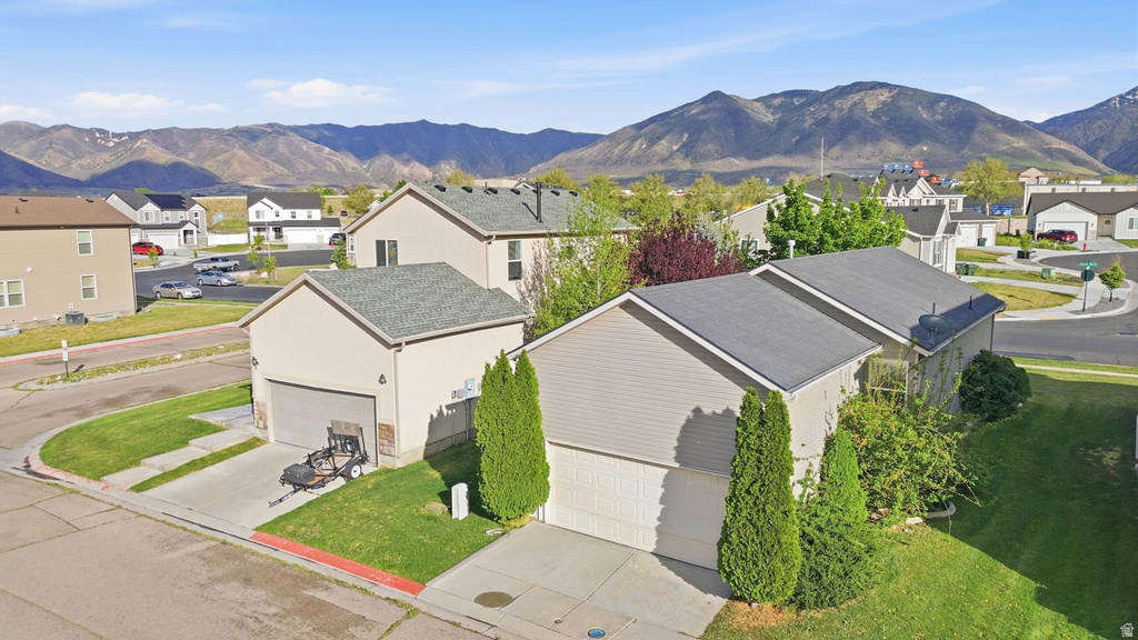 1693 N AARON DR Tooele, UT 84074