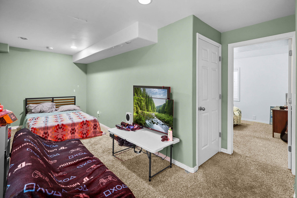 1693 N AARON DR Tooele, UT 84074