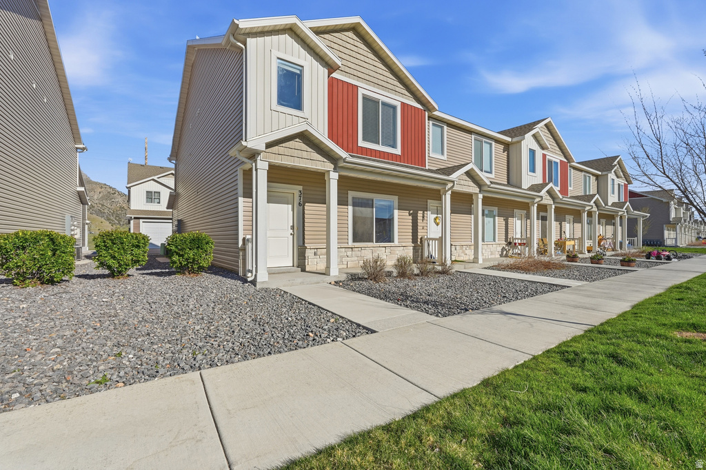 376 S 1580 E Hyrum, UT 84319