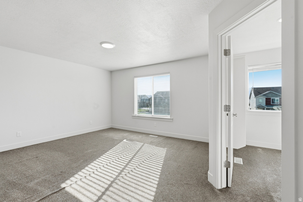 376 S 1580 E Hyrum, UT 84319