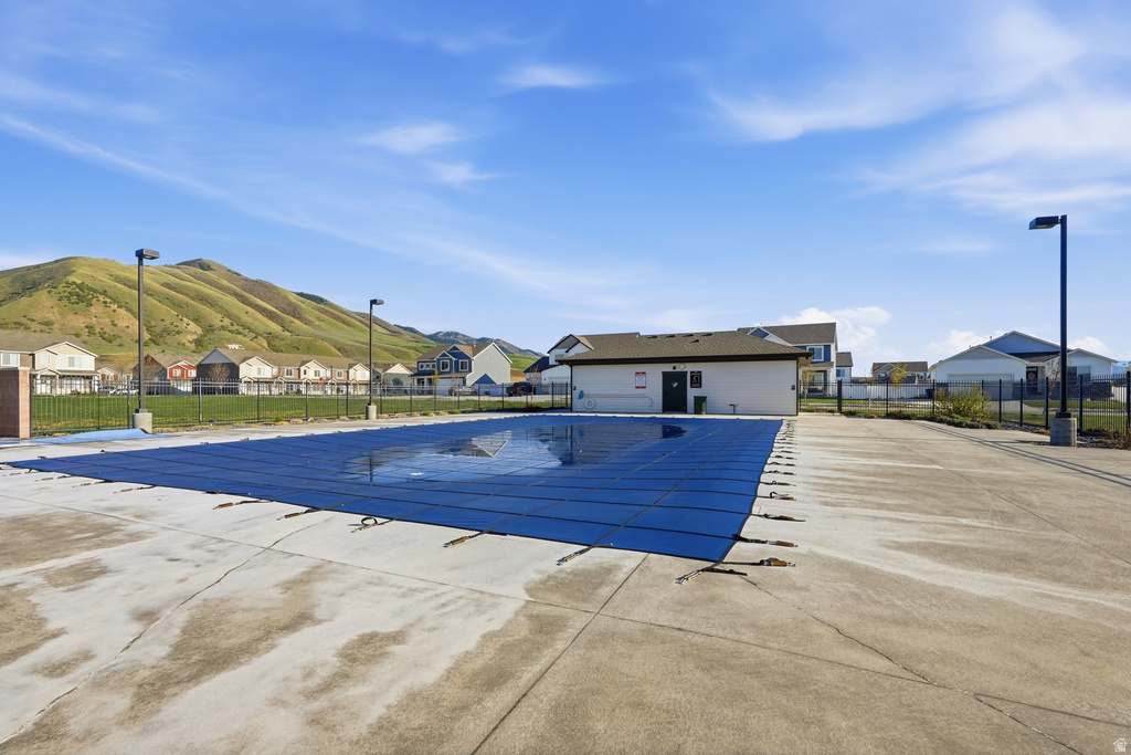 376 S 1580 E Hyrum, UT 84319