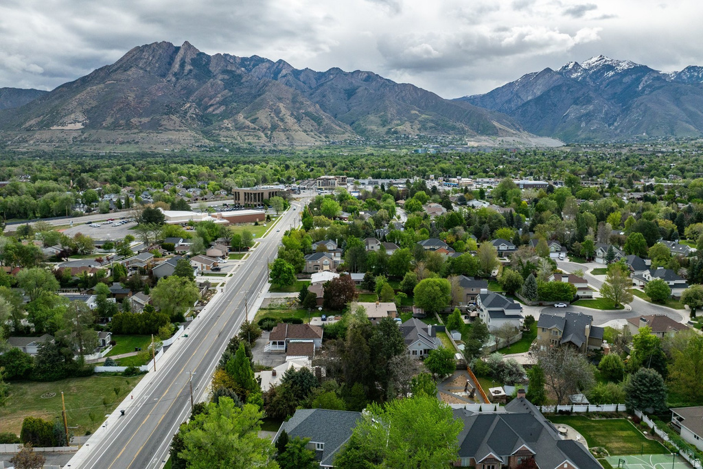 1726 E VINE ST Murray, UT 84121