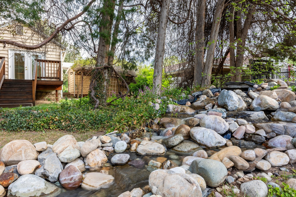 1726 E VINE ST Murray, UT 84121