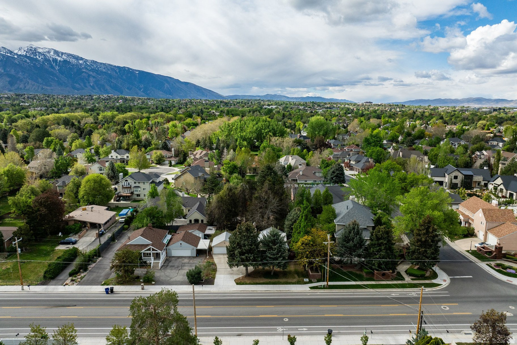 1726 E VINE ST Murray, UT 84121