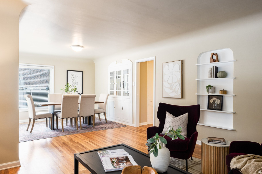 1726 E VINE ST Murray, UT 84121