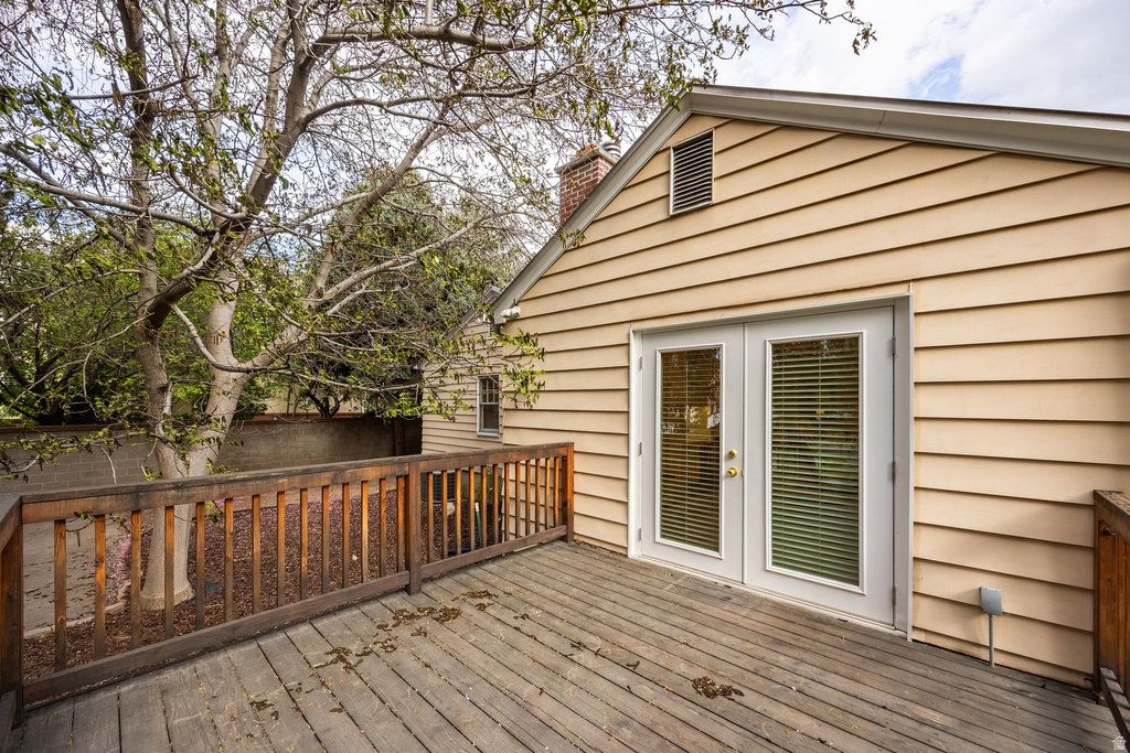 1726 E VINE ST Murray, UT 84121