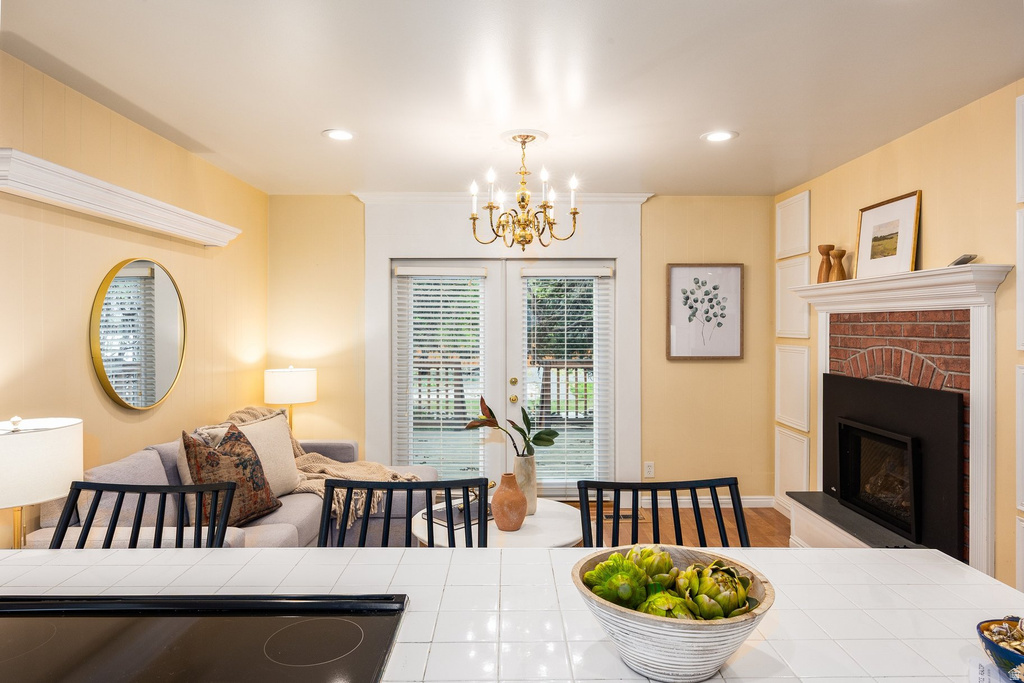 1726 E VINE ST Murray, UT 84121