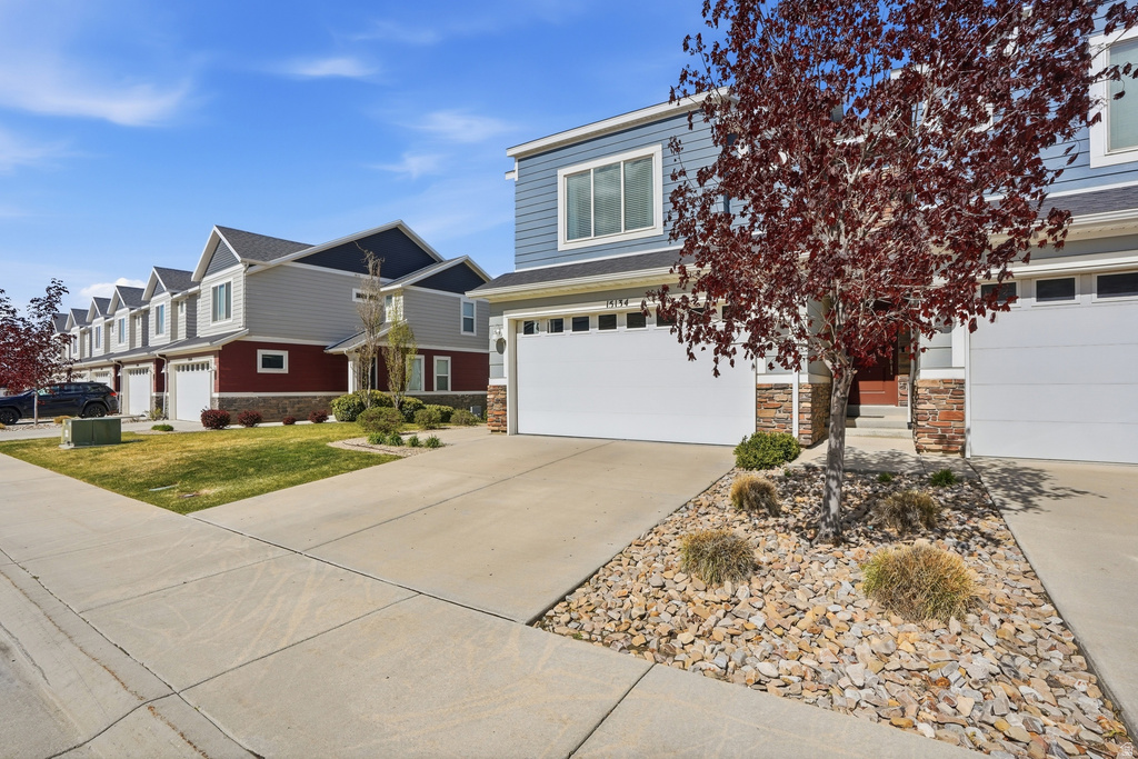 15134 S GALLANT DR Bluffdale, UT 84065
