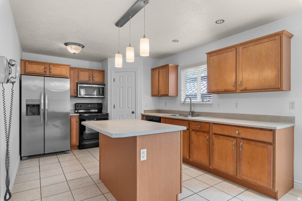 6262 S WALLER LN West Jordan, UT 84081