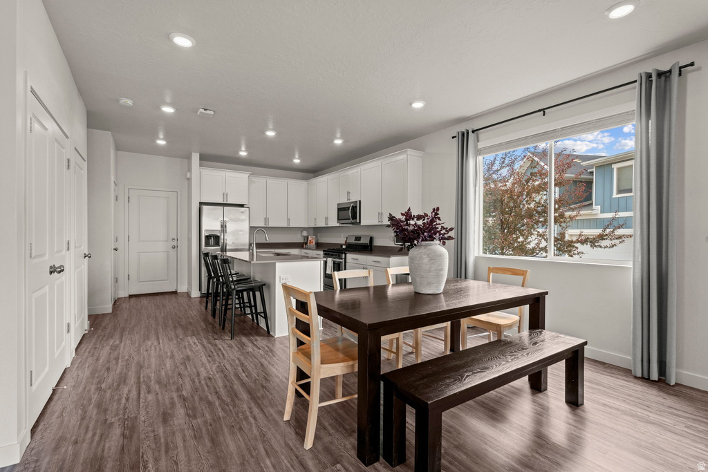 98 E GRANT LN North Salt Lake, UT 84054