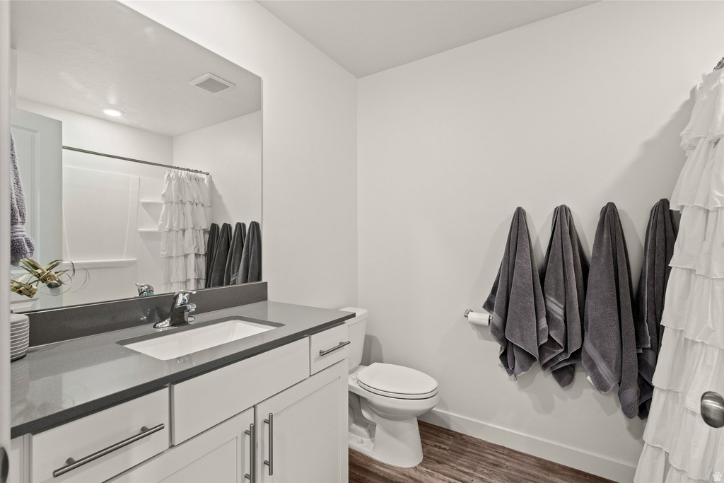 98 E GRANT LN North Salt Lake, UT 84054