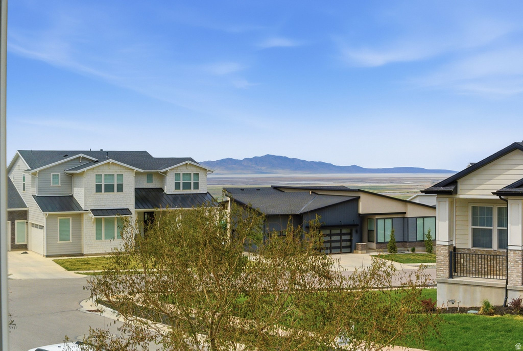 98 E GRANT LN North Salt Lake, UT 84054