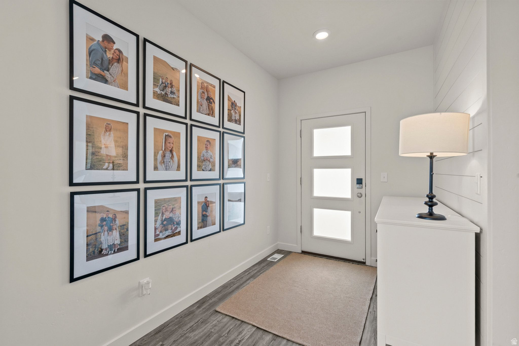 98 E GRANT LN North Salt Lake, UT 84054