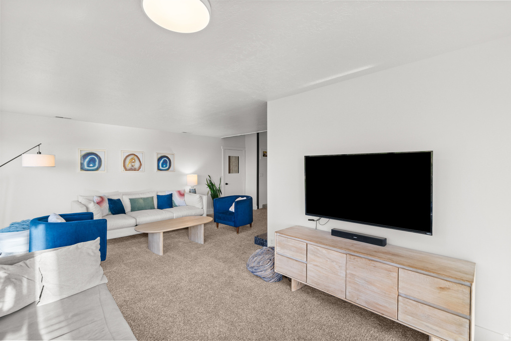 1209 N 950 E Bountiful, UT 84010