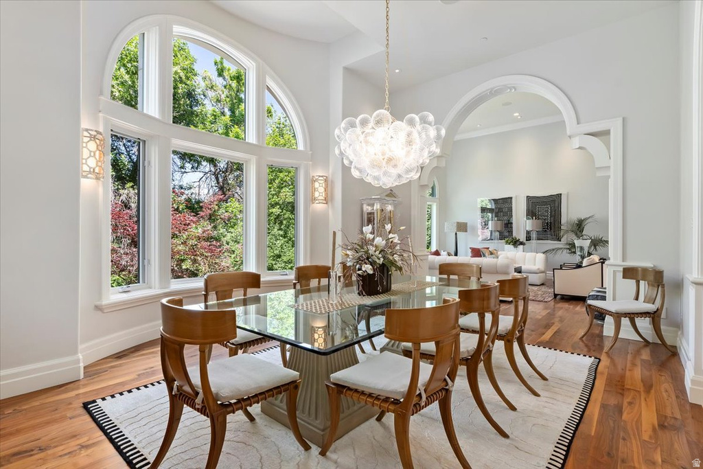 6274 S OLES LN Holladay, UT 84121