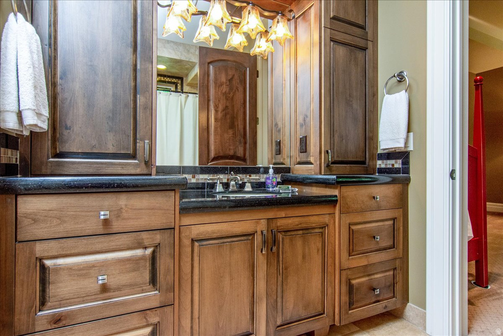 6274 S OLES LN Holladay, UT 84121