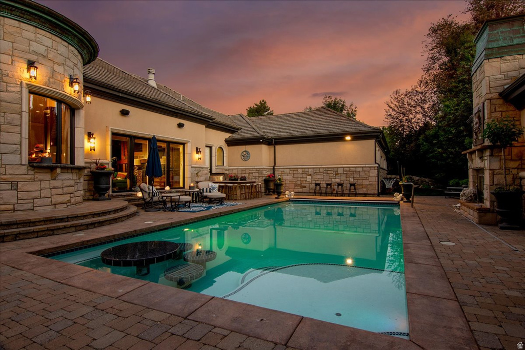 6274 S OLES LN Holladay, UT 84121