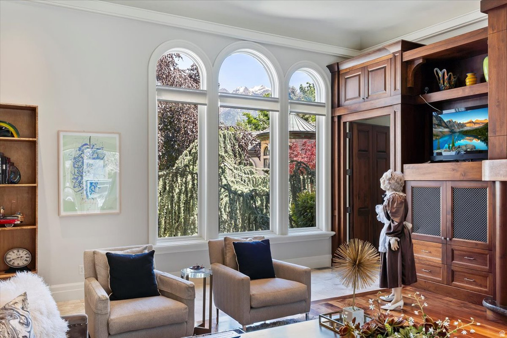 6274 S OLES LN Holladay, UT 84121