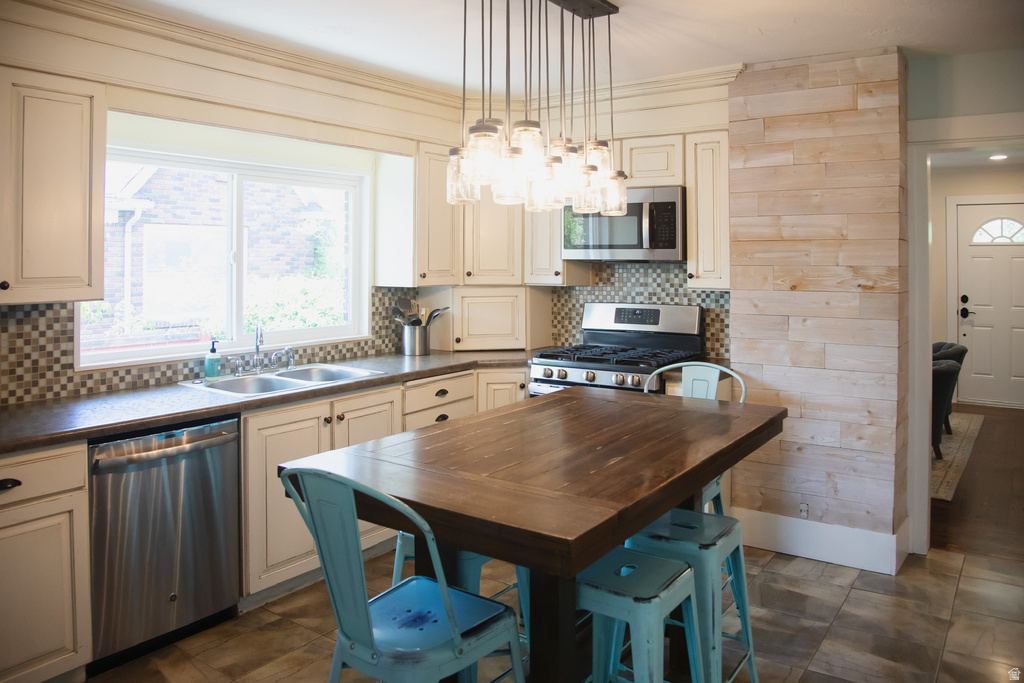 155 S 500 E Provo, UT 84606