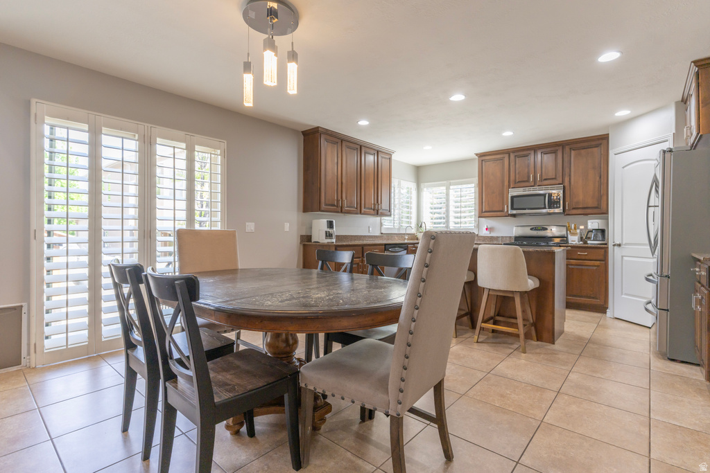 13537 S PALAWAN WAY Riverton, UT 84065