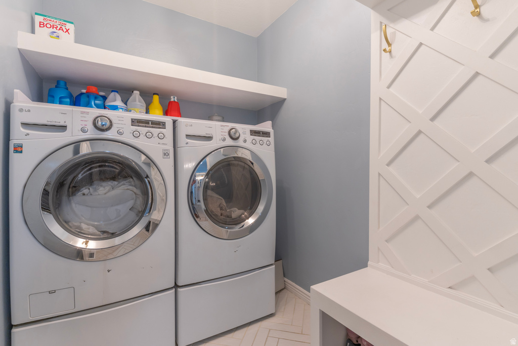 13537 S PALAWAN WAY Riverton, UT 84065