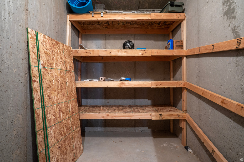 13537 S PALAWAN WAY Riverton, UT 84065