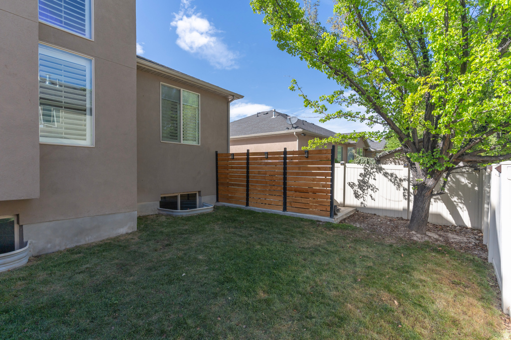 13537 S PALAWAN WAY Riverton, UT 84065