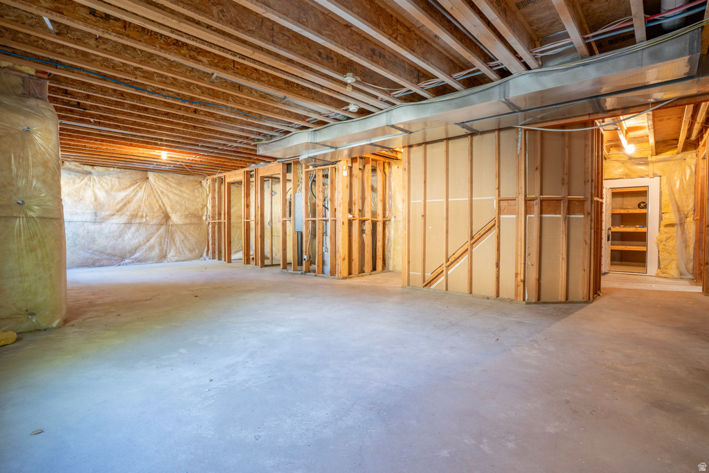 13537 S PALAWAN WAY Riverton, UT 84065