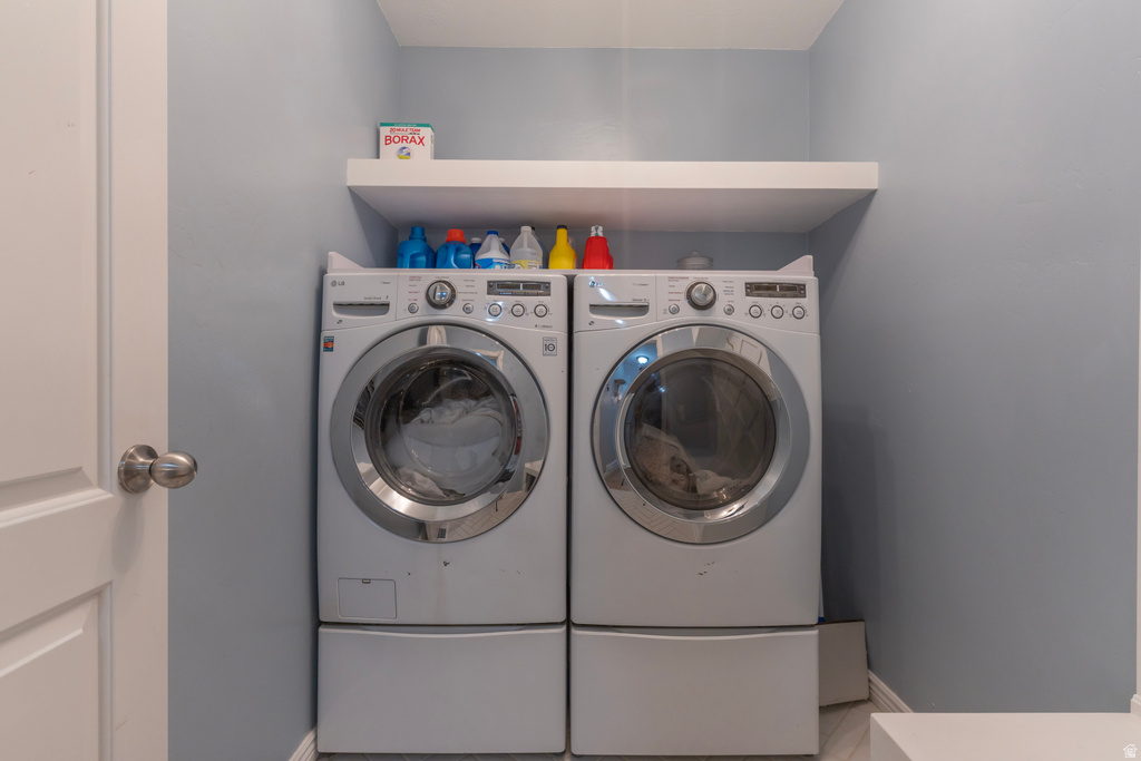 13537 S PALAWAN WAY Riverton, UT 84065