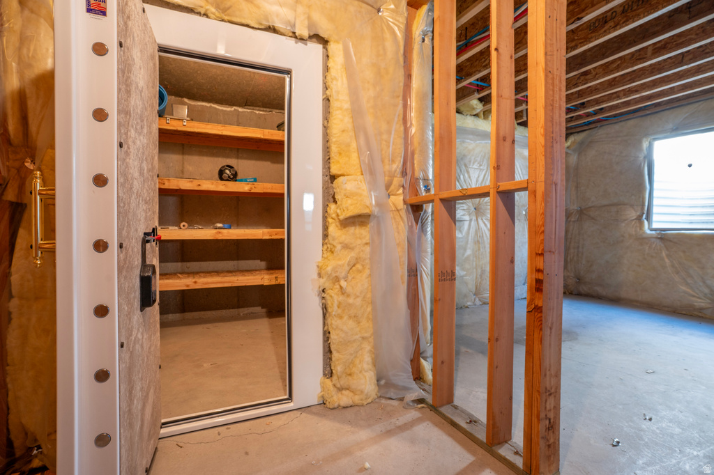 13537 S PALAWAN WAY Riverton, UT 84065