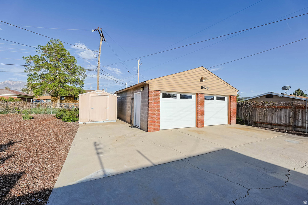 5476 S 2100 W Roy, UT 84067