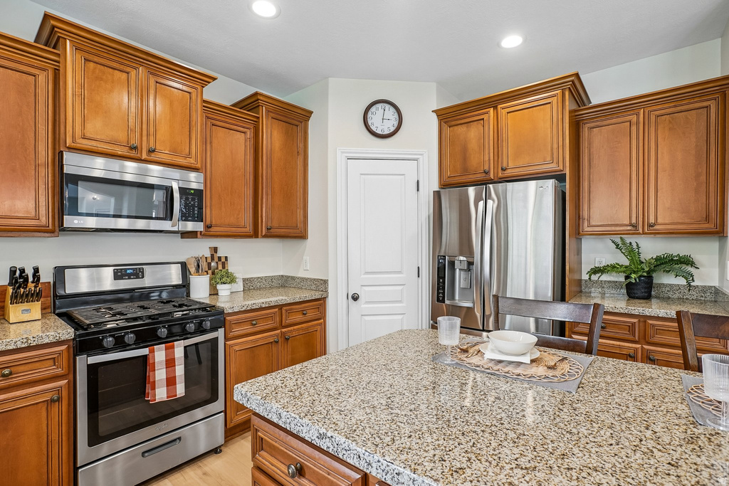 5939 W BIRCH WATER LN West Jordan, UT 84081