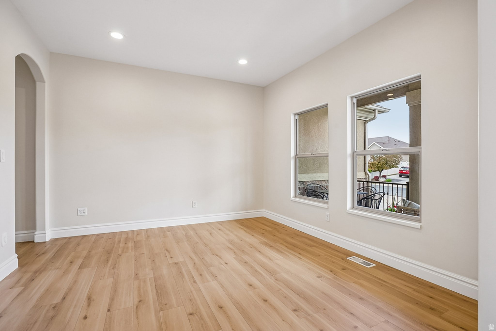 5939 W BIRCH WATER LN West Jordan, UT 84081