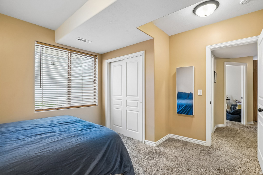 5939 W BIRCH WATER LN West Jordan, UT 84081