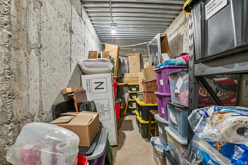 5939 W BIRCH WATER LN West Jordan, UT 84081