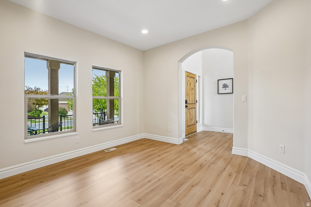 5939 W BIRCH WATER LN West Jordan, UT 84081