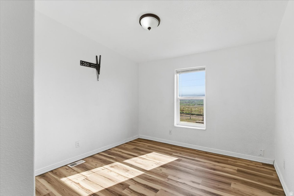 11000 N WALLACE LN Tremonton, UT 84337