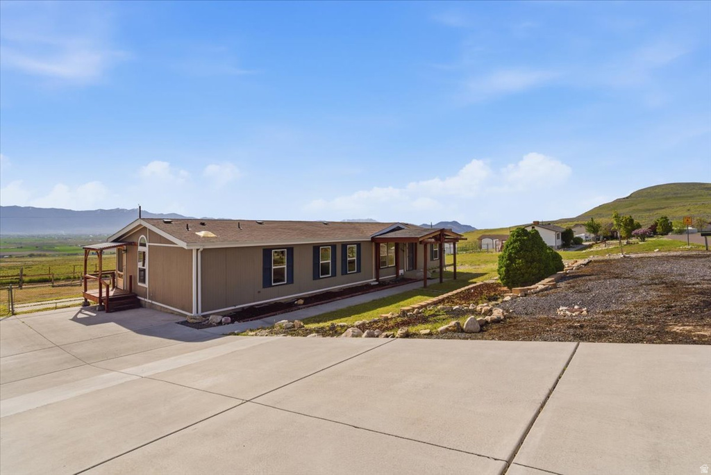 11000 N WALLACE LN Tremonton, UT 84337