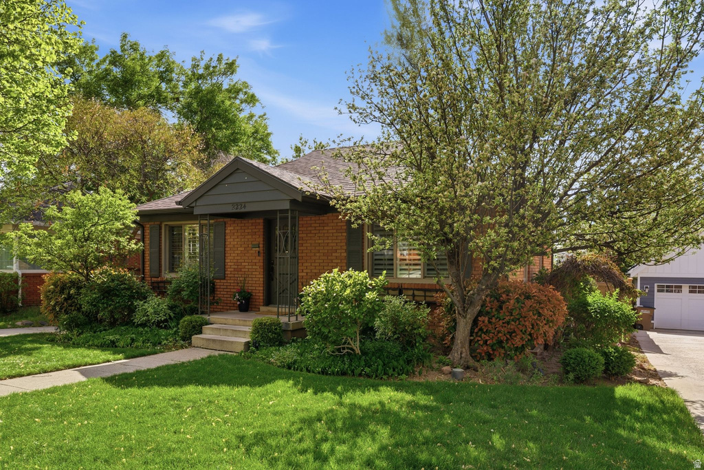 2224 S TEXAS ST Salt Lake City, UT 84109