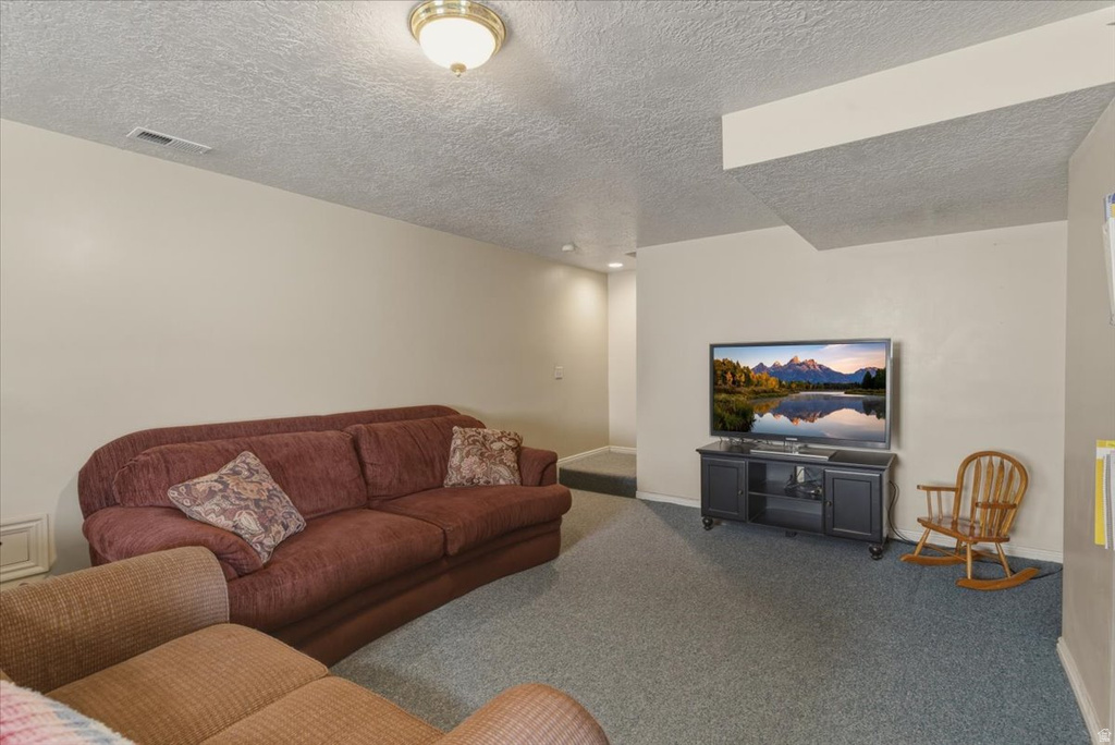 1435 E WASHAKIE CIR Ogden, UT 84403