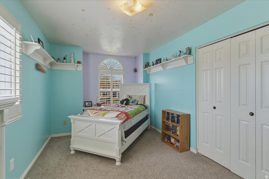 1435 E WASHAKIE CIR Ogden, UT 84403