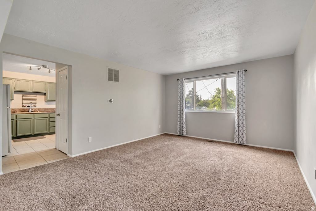 265 E 8880 S #12 Sandy, UT 84070