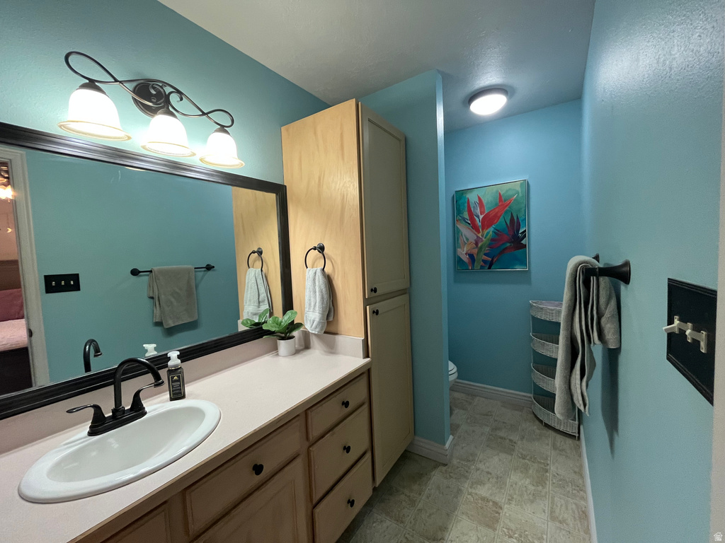 1672 S CANYONWOODS Ogden, UT 84404