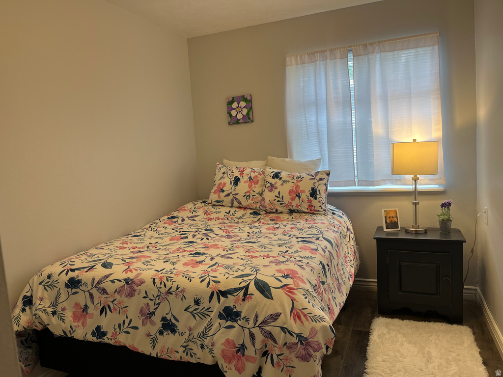 1672 S CANYONWOODS Ogden, UT 84404