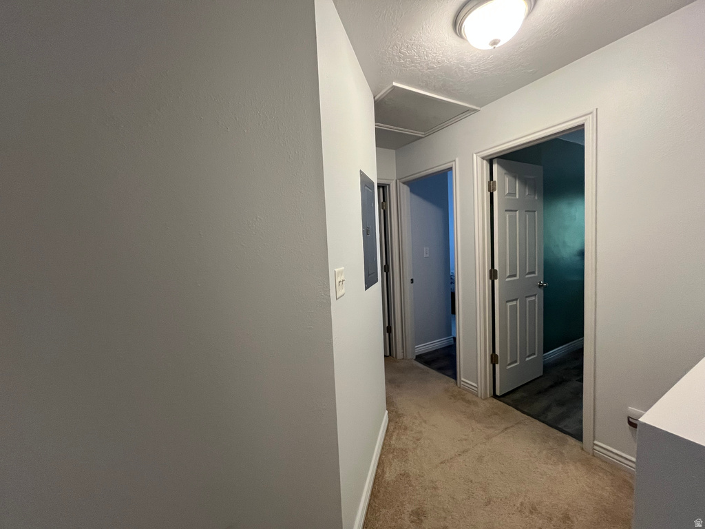 1672 S CANYONWOODS Ogden, UT 84404