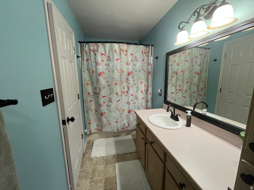 1672 S CANYONWOODS Ogden, UT 84404