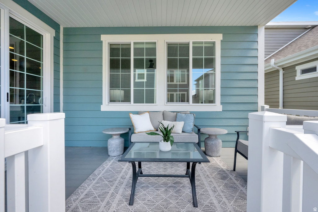 9873 N SUNNYBANK PL Highland, UT 84003